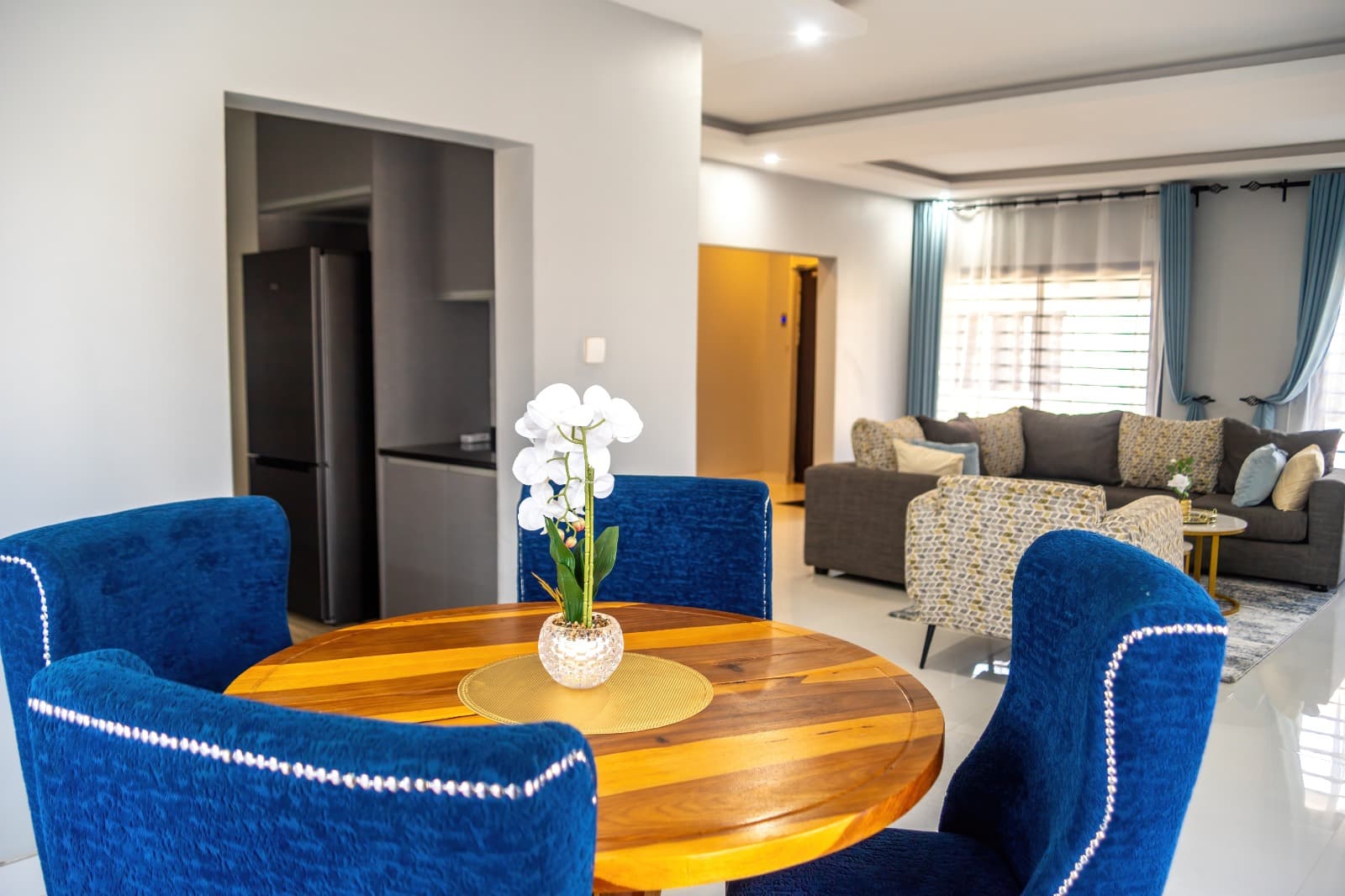 Goobers Apartments — Unit B (2 Bed, Open Plan) photo 3